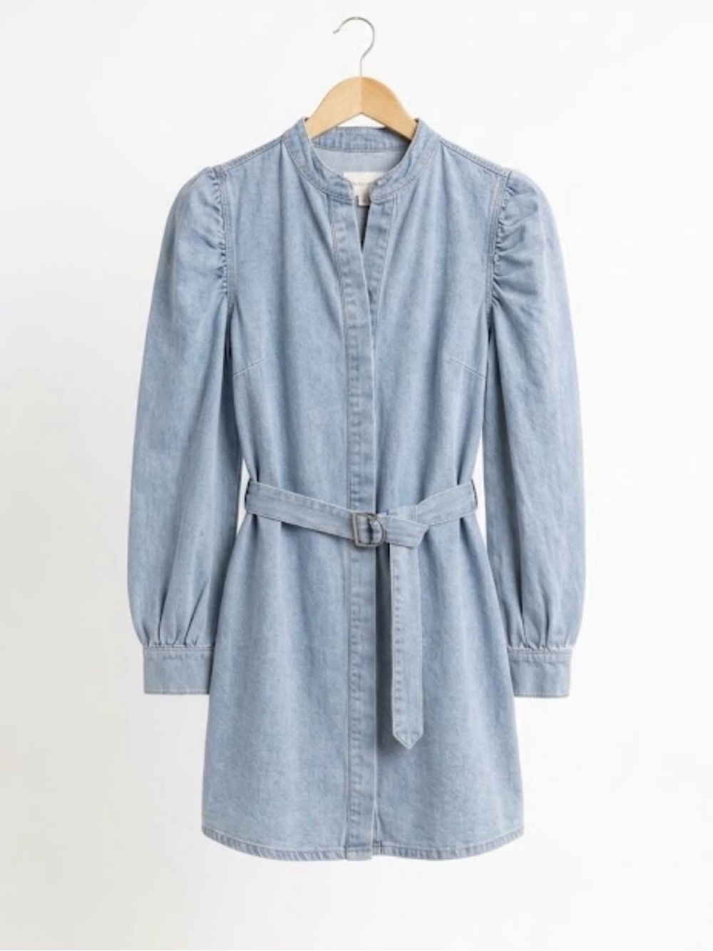 Karlie Denim Puff Sleeve
Belted Dress large